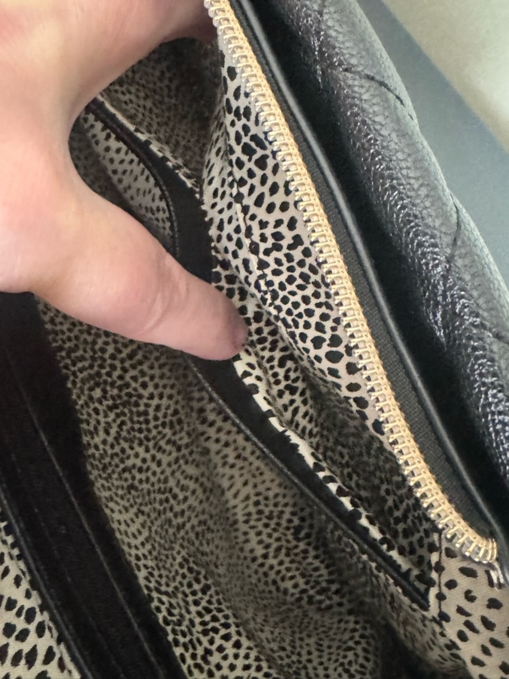 Ello Black diamond Quilted “Shirley”Shoulder Bag Vegan caviar texture Leather - Picture 14 of 16